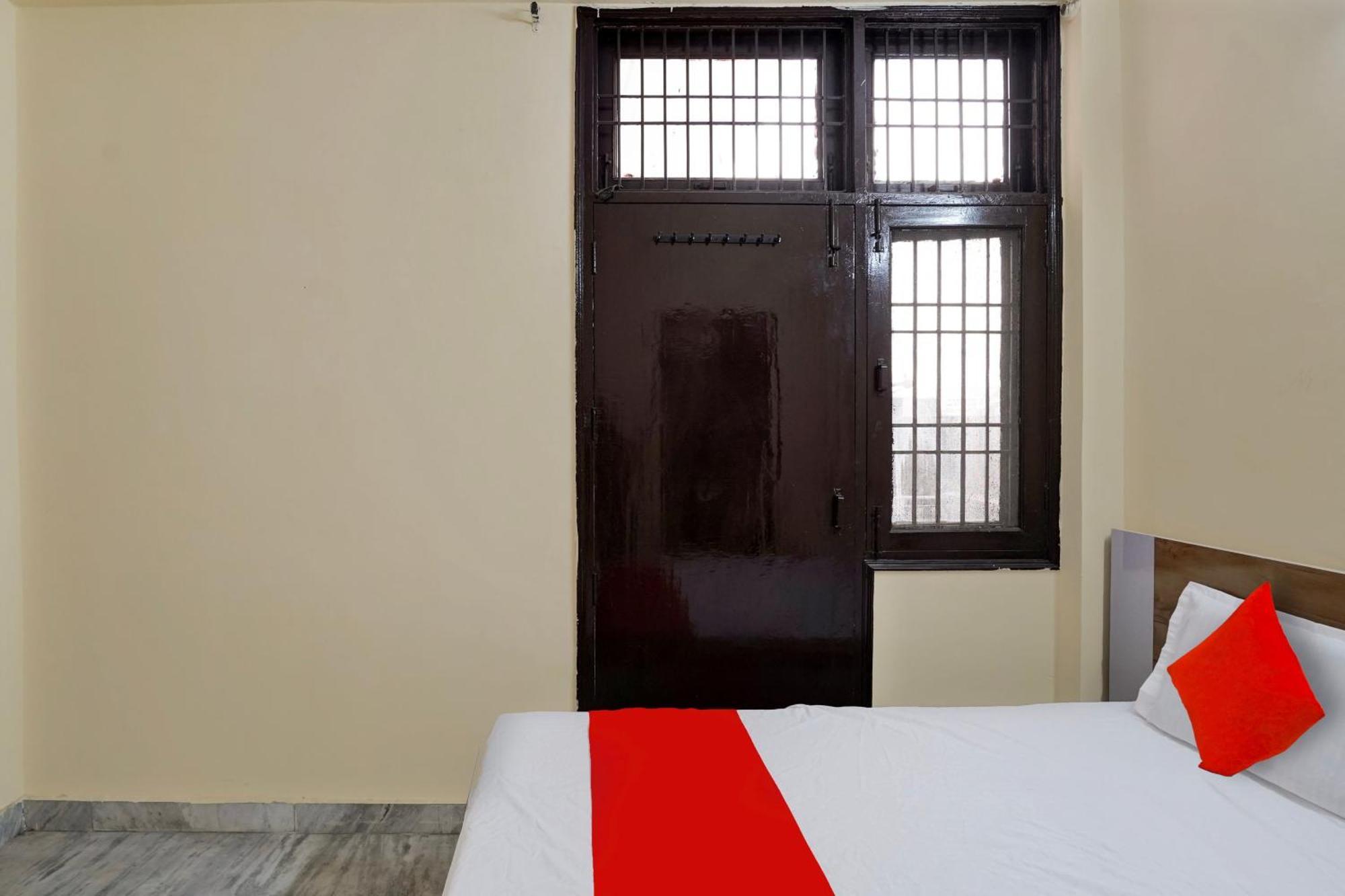 Hotel O 81617 The Pacific Hotel Ghaziabad Luaran gambar